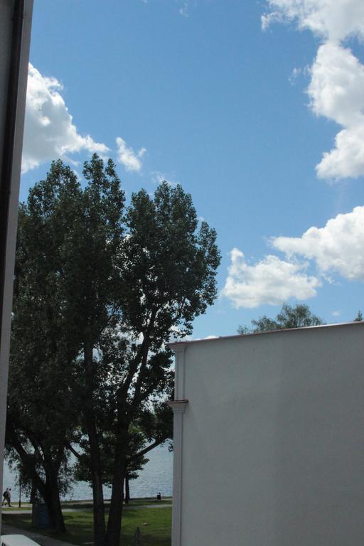 Kuredu / Uroa W Krainie Alicji Apartamento Ełk Exterior foto